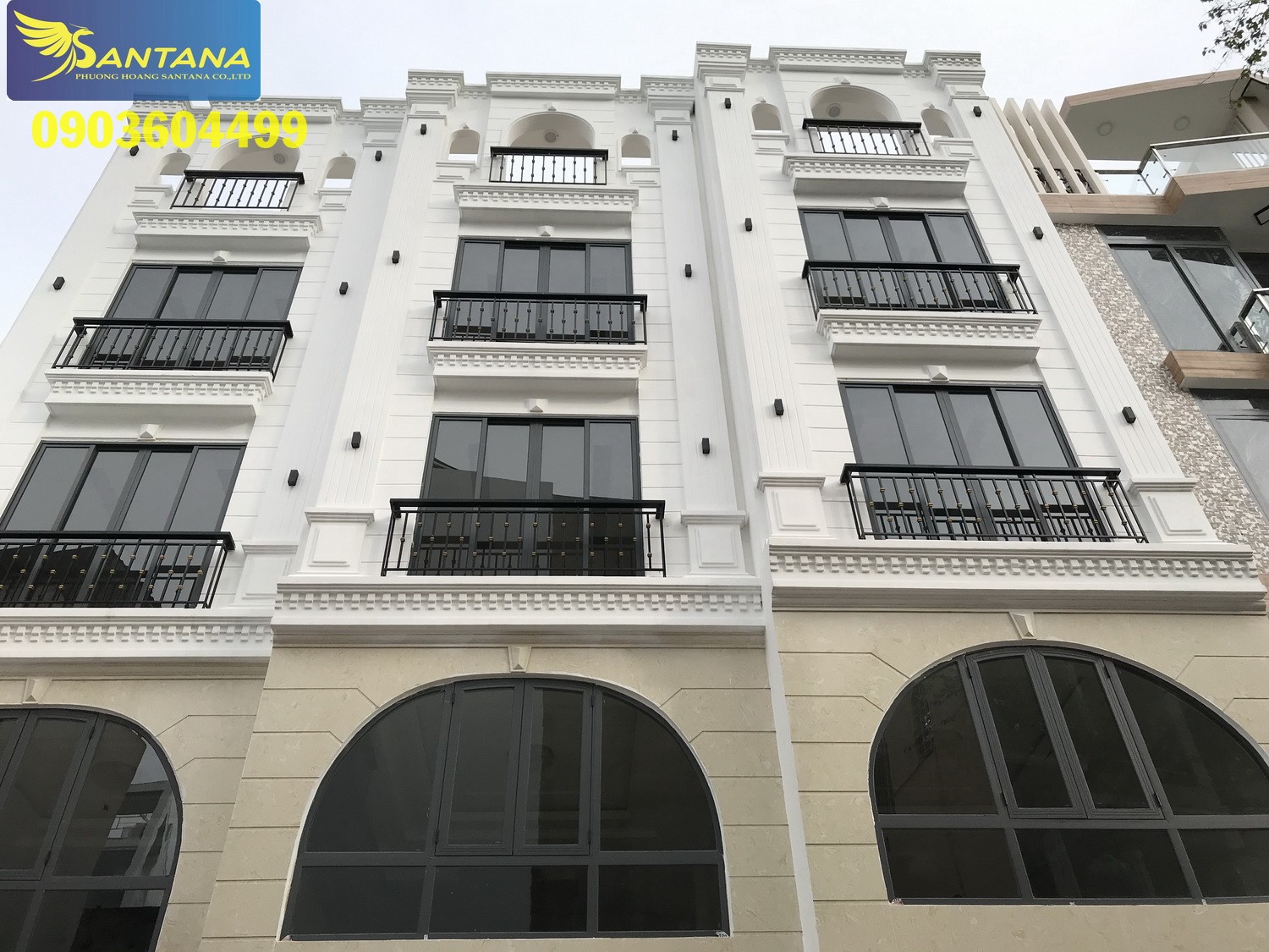 Tuyệt phẩm nhà phố 4lầu tkế Cổ Điển Ý hẻm ôtô Trần Bình Trọng